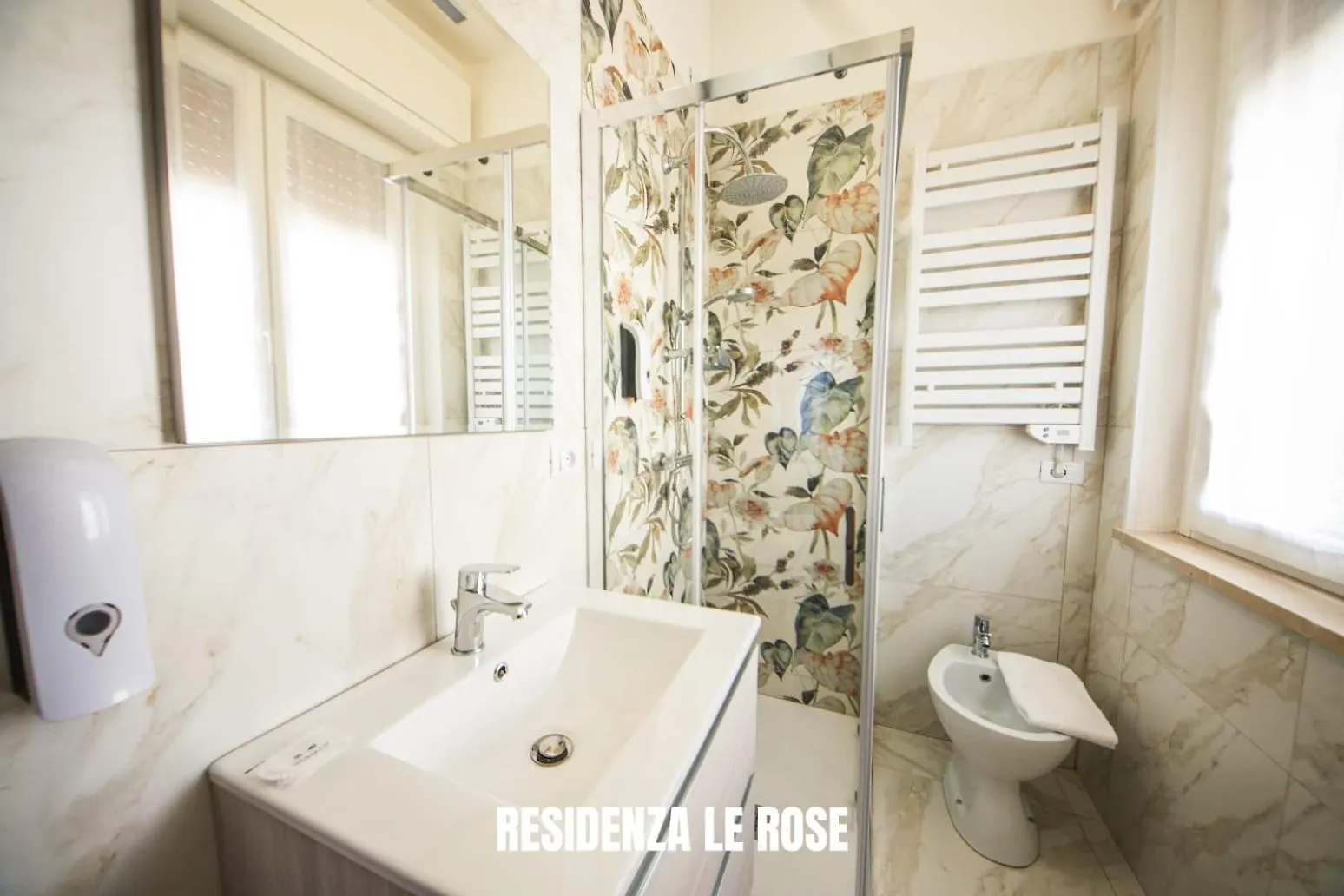 Hotel Residenza Le Rose Peschiera del Garda Penzion